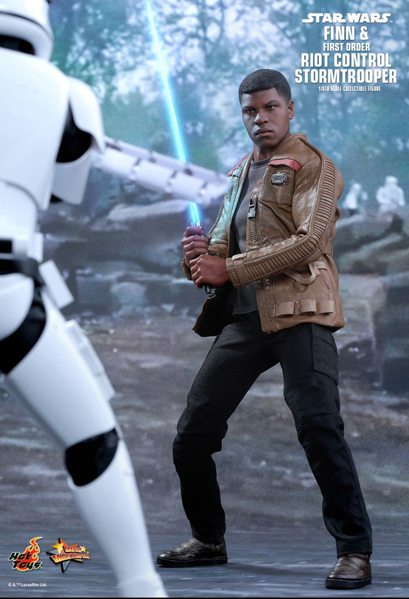 Illustration for article titled The Internet's Favorite Force Awakens Stormtrooper Is Getting a Fancy Hot Toys Figure